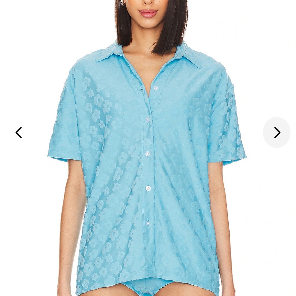 Lovers + Friends Vacation Blues Shirt - Picture 3 of 7